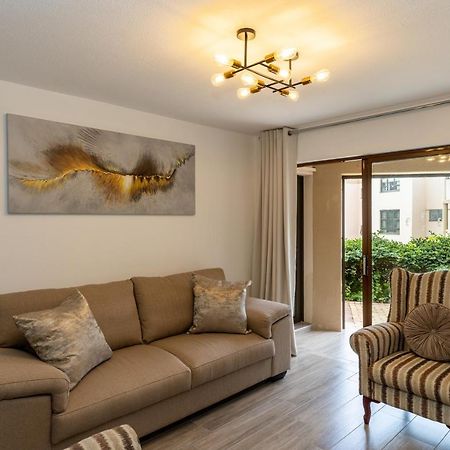 67 The Shades - Luxury Apartment In Umhlanga - Airconditioning Throughout And Inverter Durban Eksteriør billede