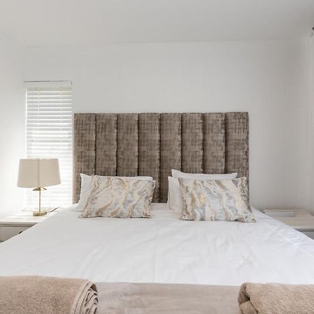 67 The Shades - Luxury Apartment In Umhlanga - Airconditioning Throughout And Inverter Durban Eksteriør billede