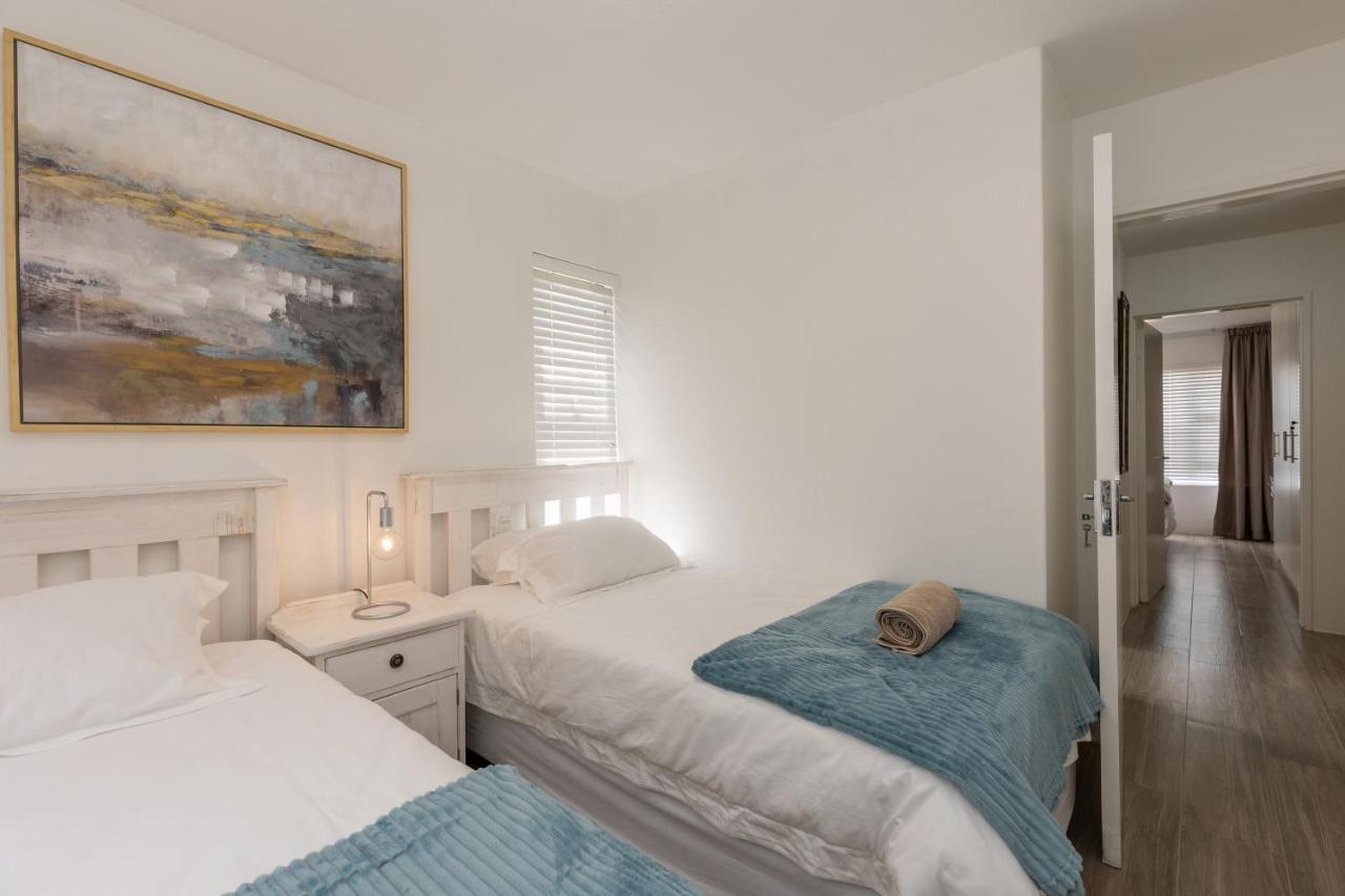 67 The Shades - Luxury Apartment In Umhlanga - Airconditioning Throughout And Inverter Durban Eksteriør billede